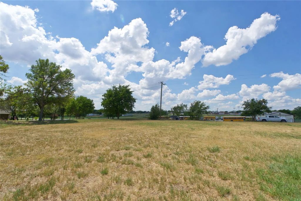 Tbd N Mesquite St, Muenster