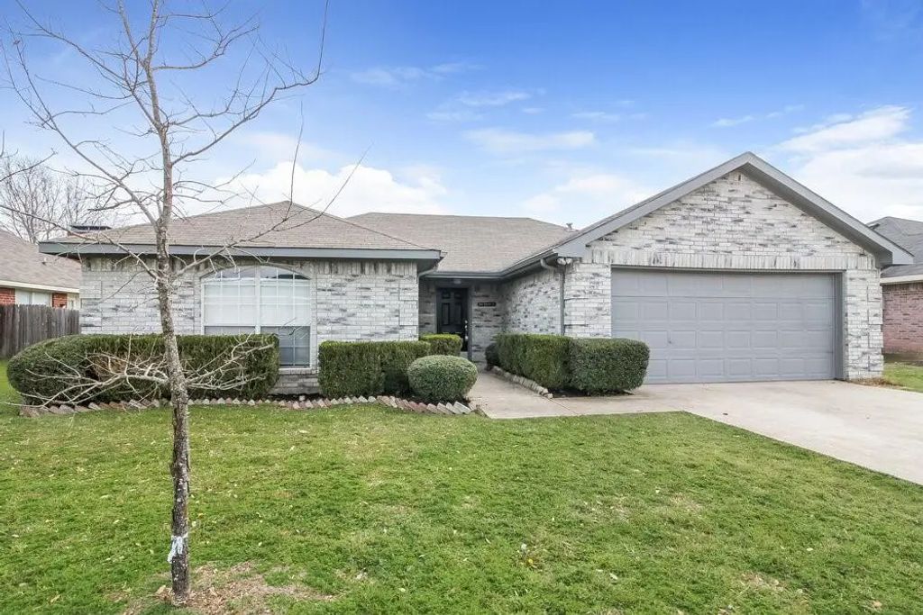 1502 Killdee Court, DeSoto