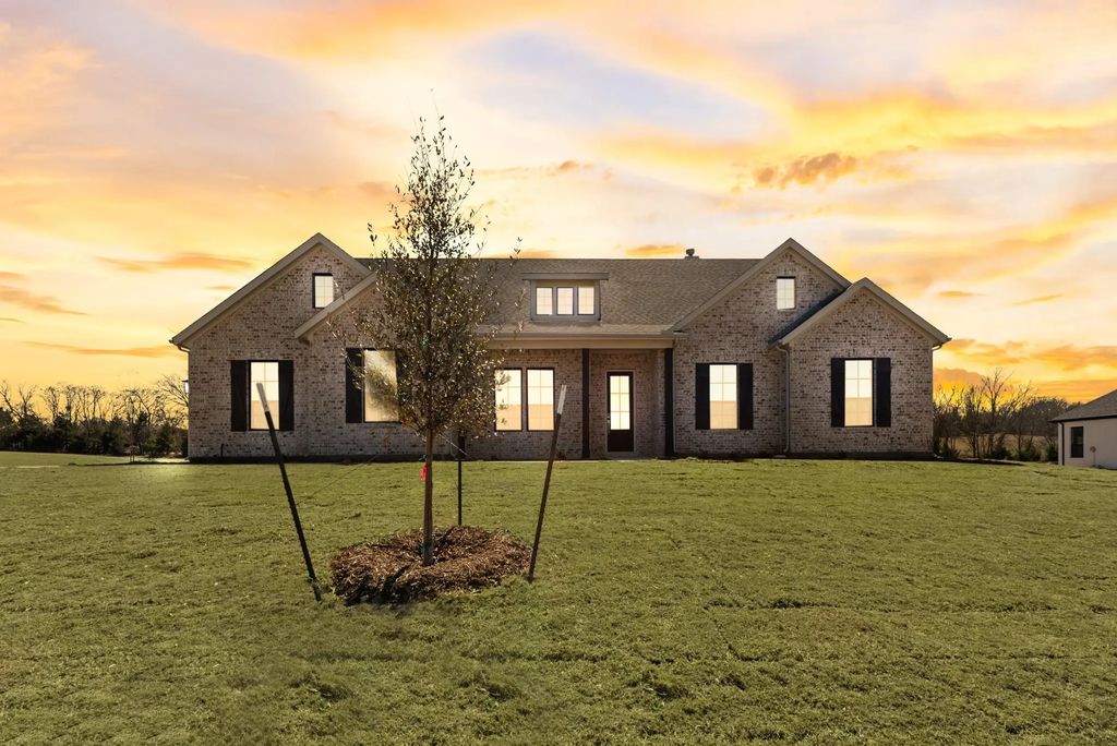 1040 Julian Drive, Van Alstyne