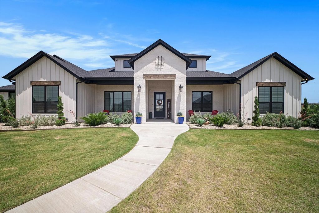 12701 Roma Drive, Fort Worth