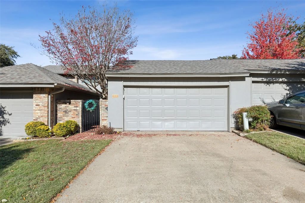 9539 Highland View Drive, Dallas