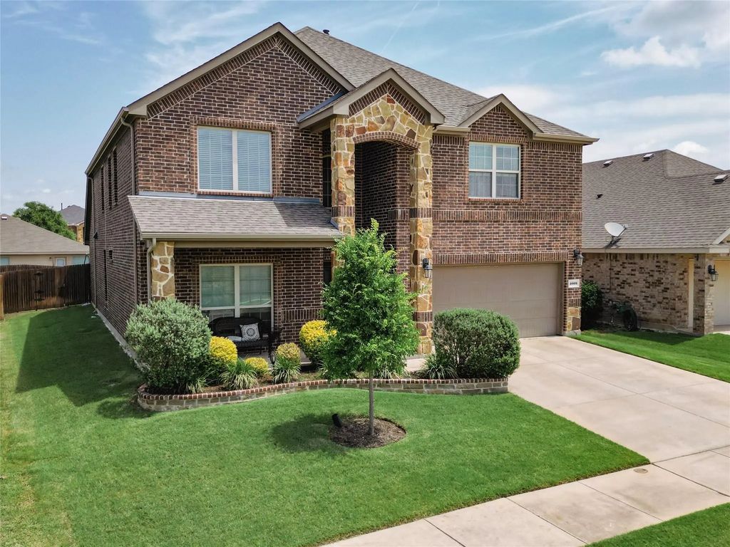 1009 Lake Forest Trail, Little Elm
