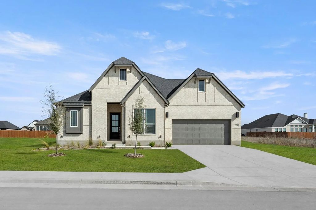 1328 Tahonta, Hewitt