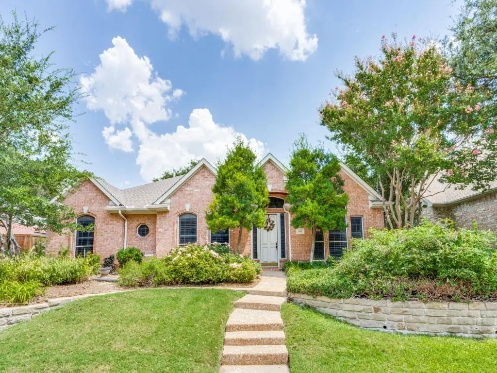 405 Irvine Drive, Allen