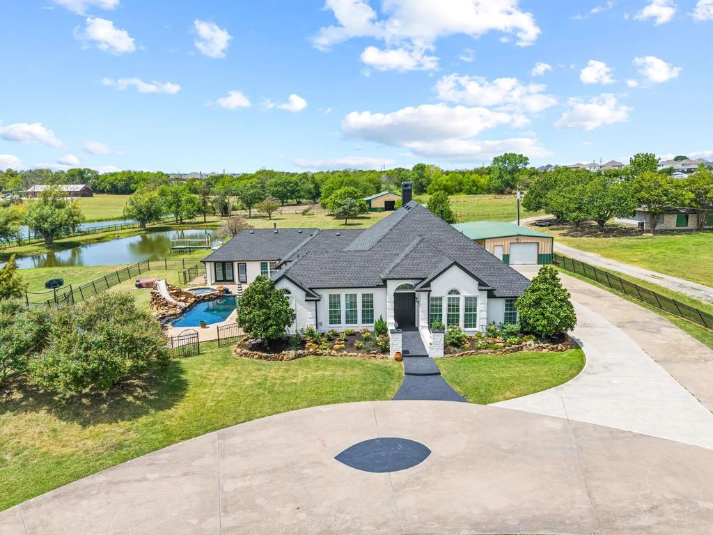 3320 S Fm 548, Royse City