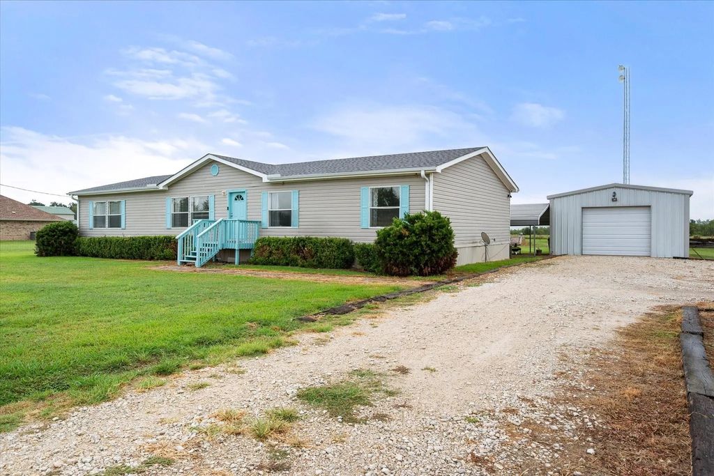 11194 Se County Road 2170, Corsicana