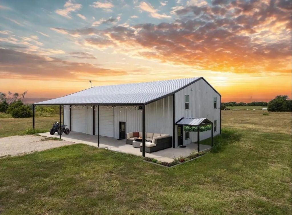2922 Pvt Rd 5786, Blue Ridge