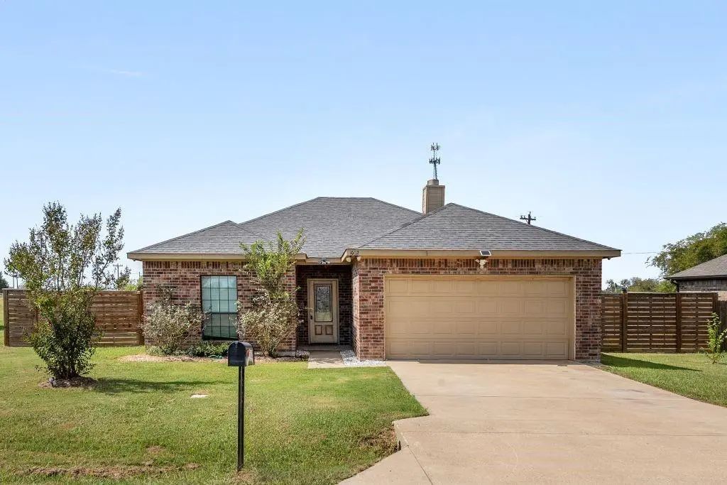 1002 Baker Lane, Mabank