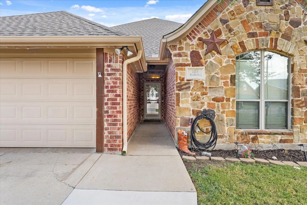 103 Radecke Road, Krum