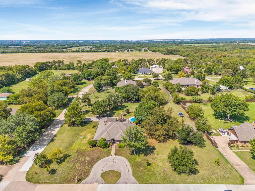 340 Meadows Drive, New Hope