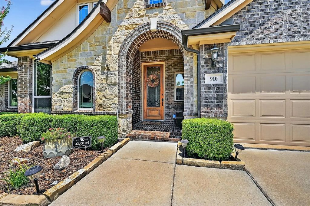 910 Calder Court, Anna