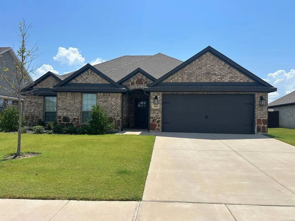 4808 Elite Drive, Sanger
