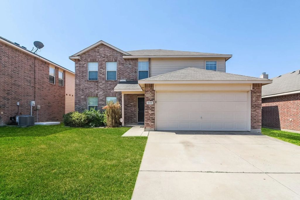 1608 Quails Nest Drive, Fort Worth