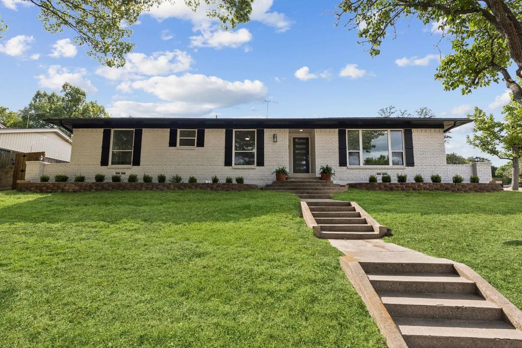 9959 E Lake Highlands Drive, Dallas