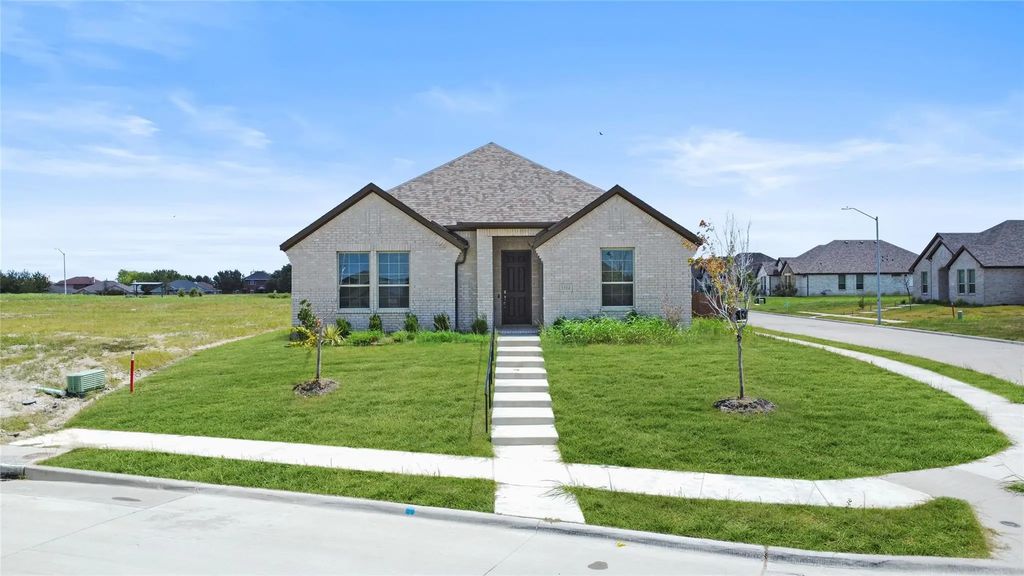 1504 Pegasus Drive, Lancaster