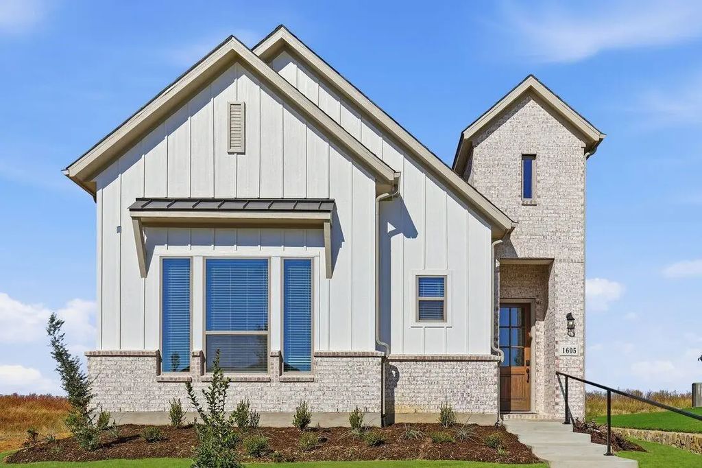 1605 Barnwood Road, Celina