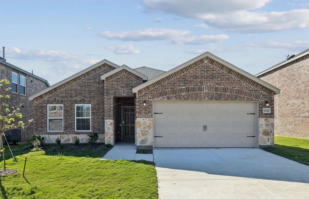 14042 Kempt Drive, Pilot Point
