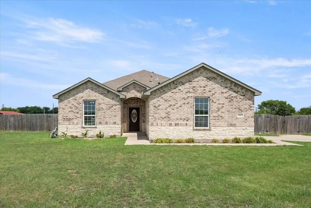 3332 Chinaberry Lane, Joshua