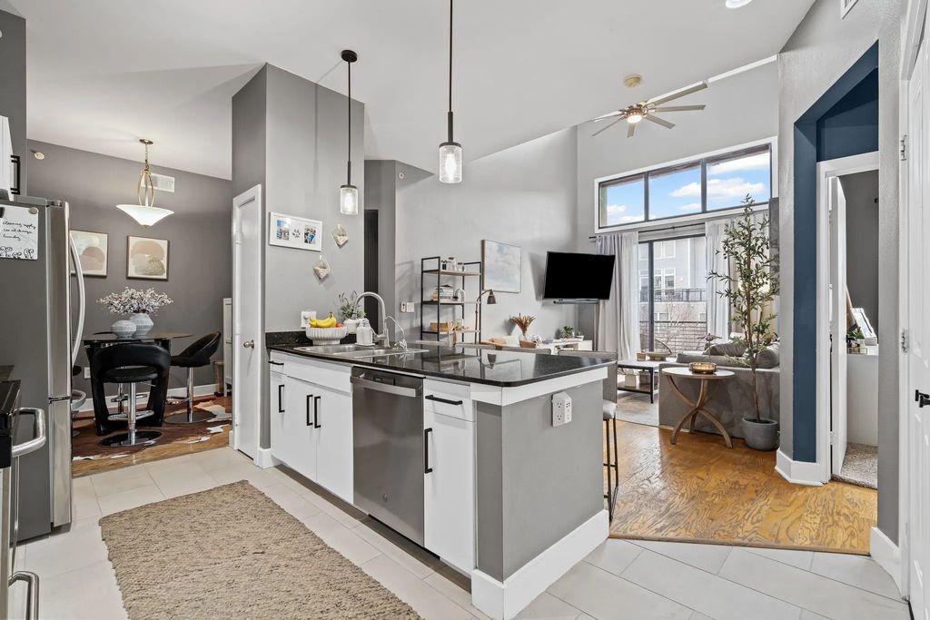 4414 Cedar Springs Road, Dallas