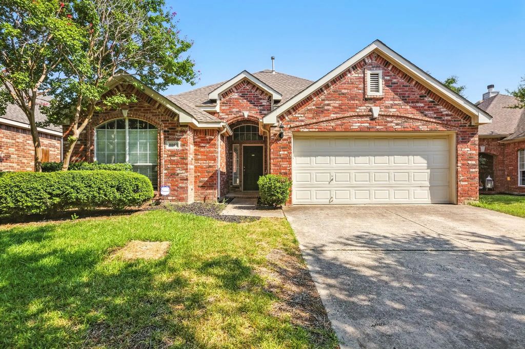 8009 Hosta Way, Fort Worth