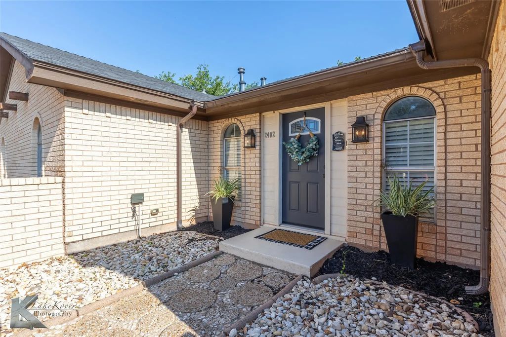 2402 Stonecrest Drive, Abilene