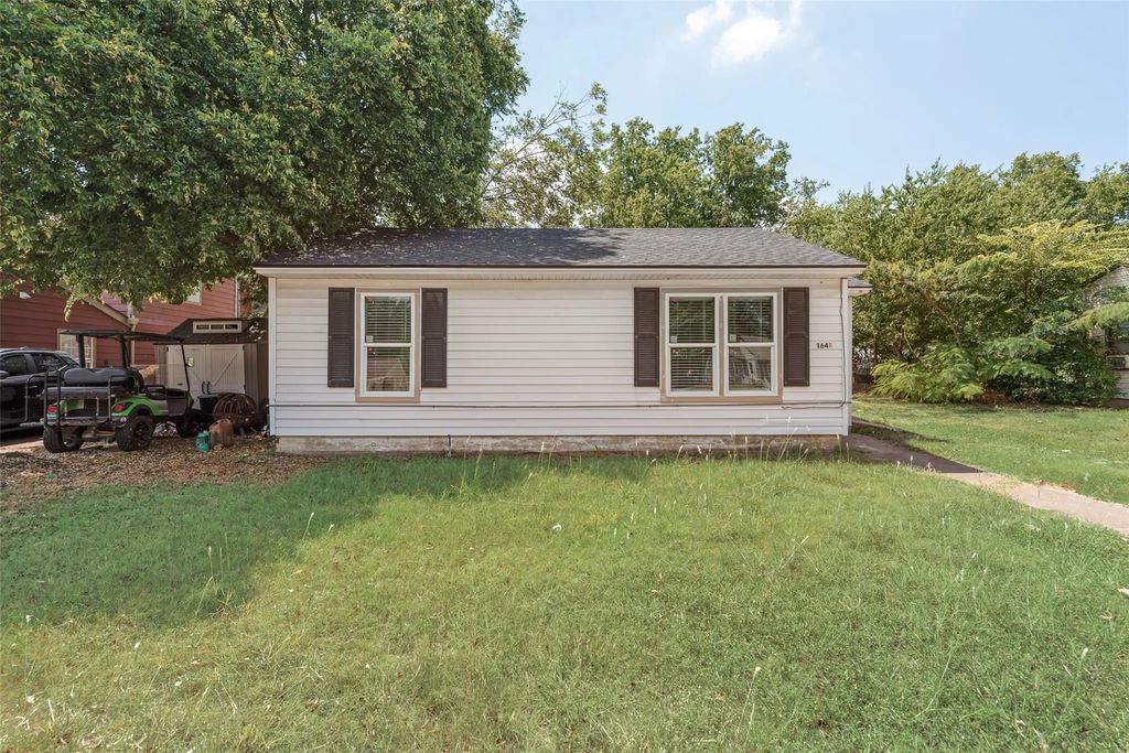1648 Bell Avenue, Blue Mound