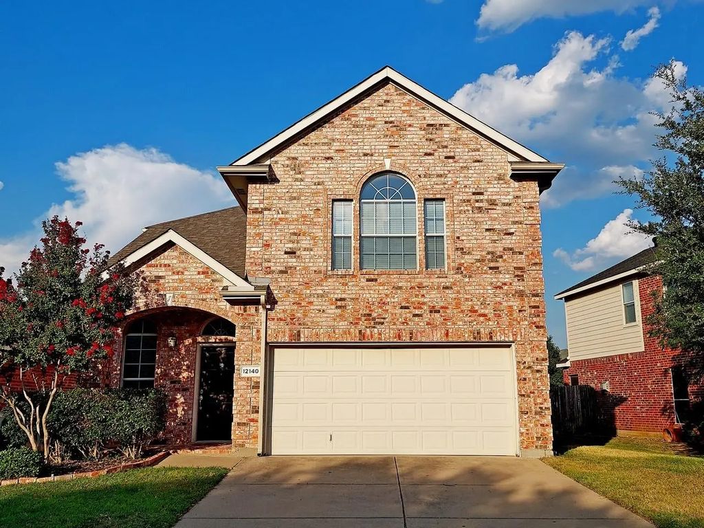 12140 Thicket Bend Drive, Fort Worth