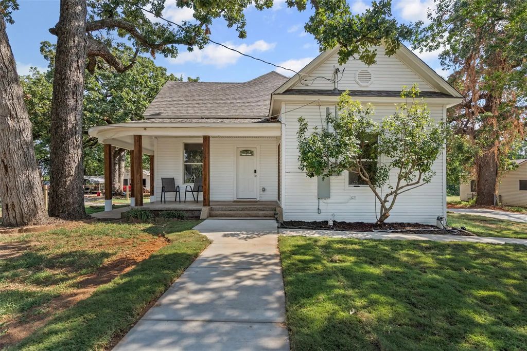 1130 W Bullock Street, Denison