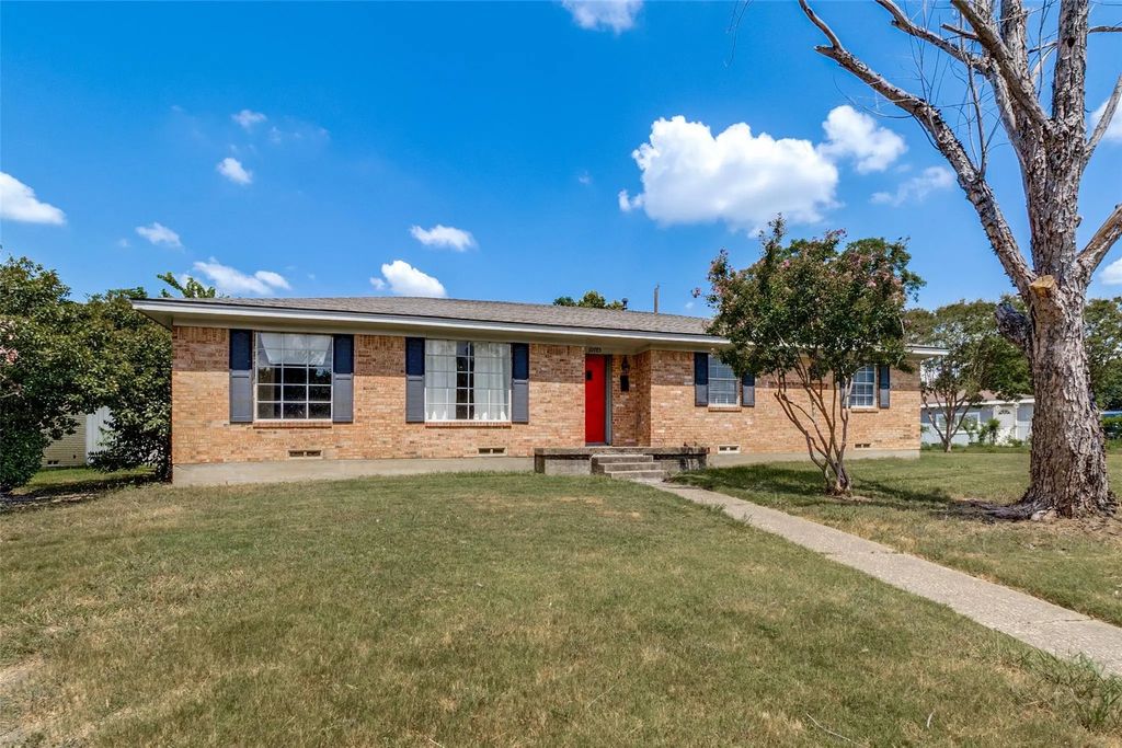 10785 Coogan Street, Dallas