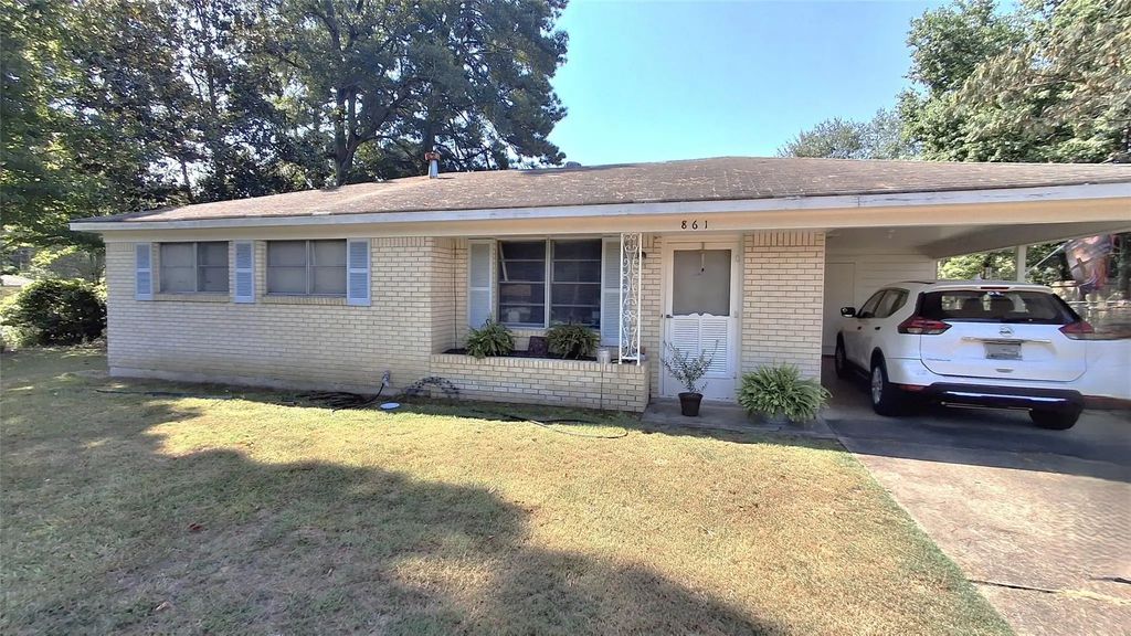 861 Flournoy Lucas Road, Shreveport