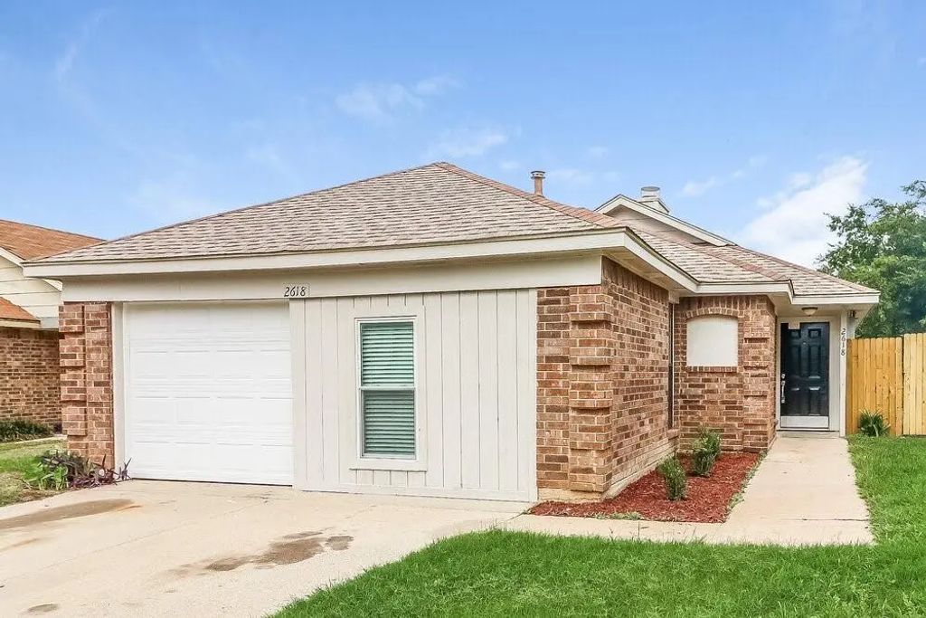 2618 Butterfield Drive, Fort Worth