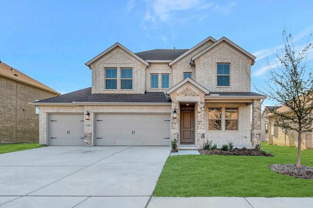 1230 Watercrest Street, Forney