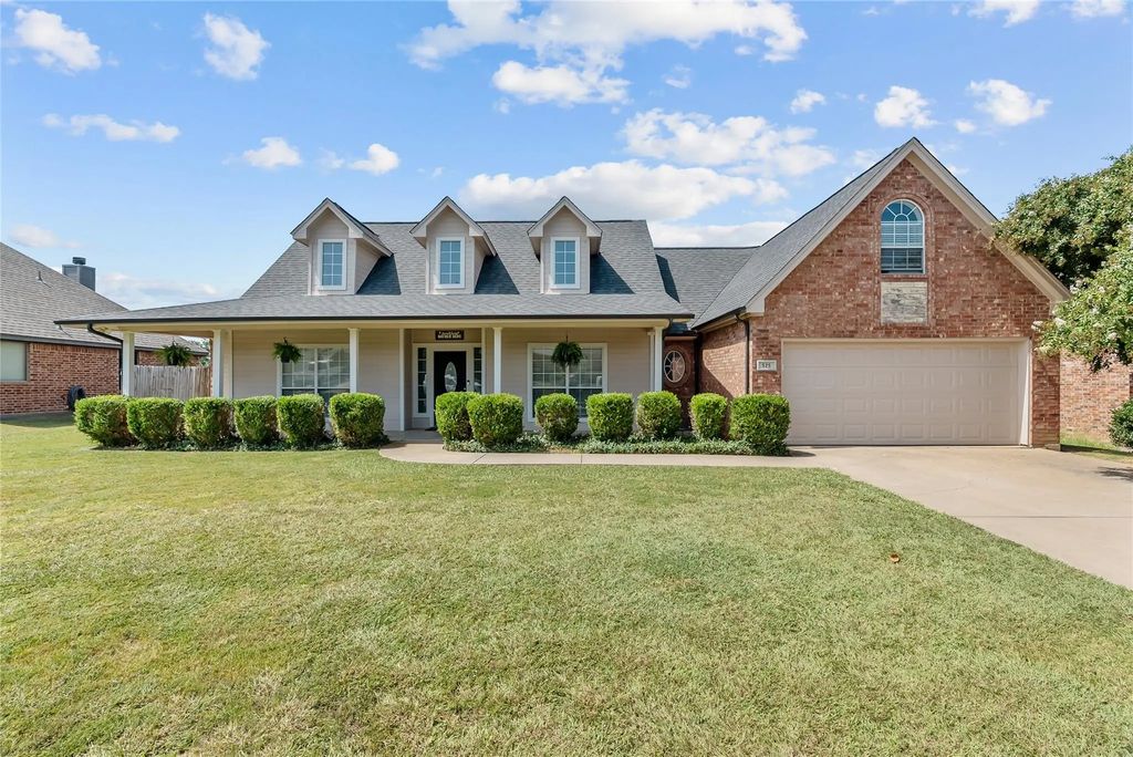 525 Mckittrick Court, Godley