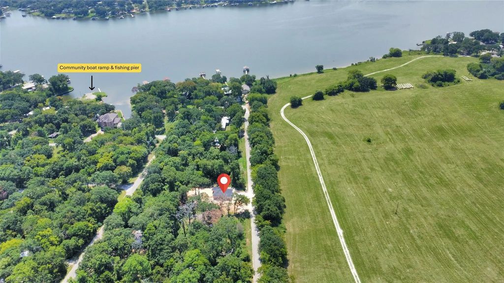 240 Geronimo Trail, Mabank