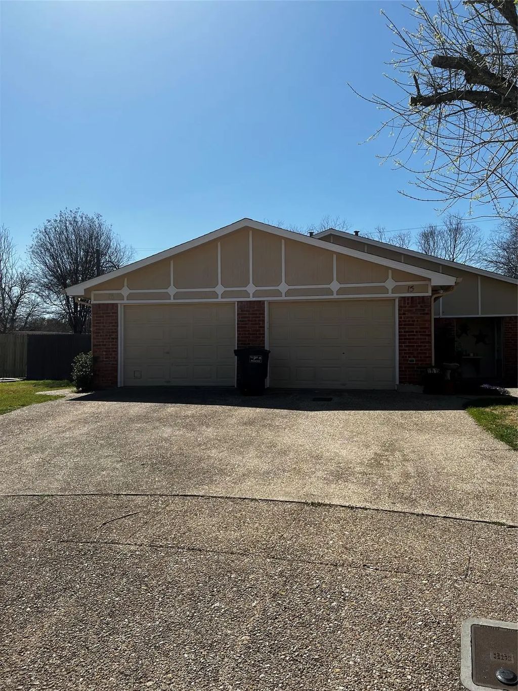 11913 Metmora Court, Fort Worth