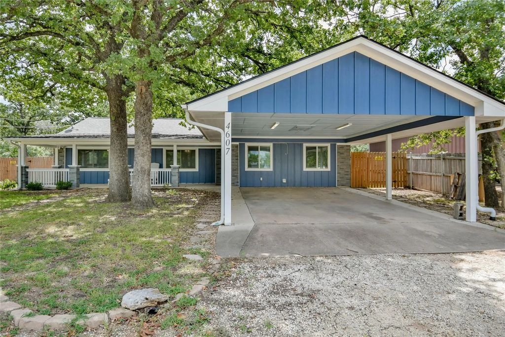 4607 Pecan Lane, Granbury