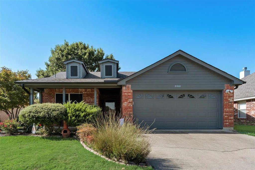 8460 Ruthette Drive, North Richland Hills
