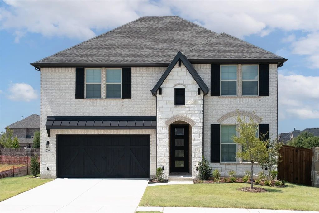 2100 Valencia Drive, Little Elm