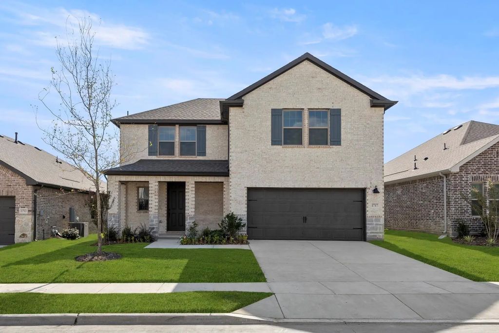 1717 Coachman Drive, Forney