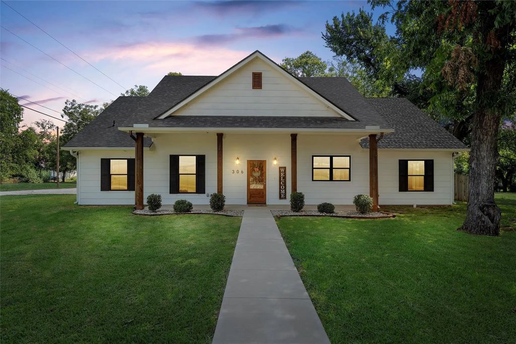 306 Eagle Drive, Eddy
