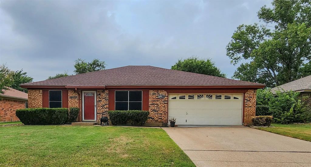 6410 Rock Springs Drive, Arlington