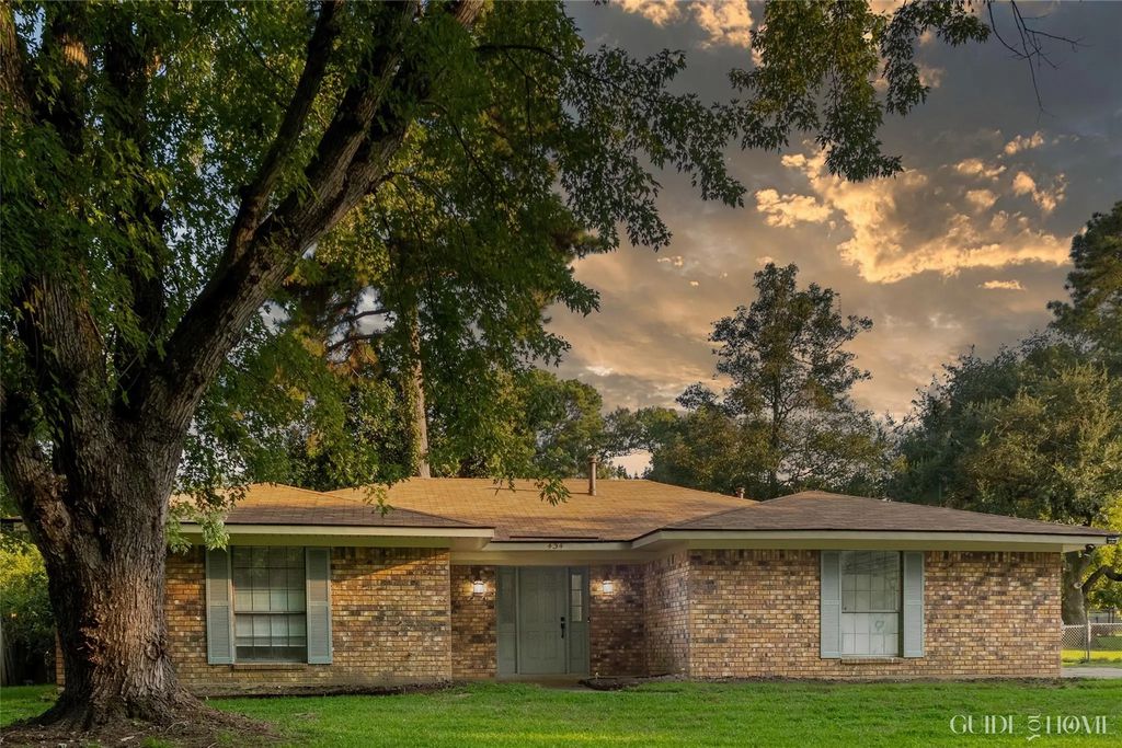 434 Irving Bluff Road, Shreveport