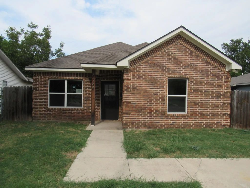 3525 N 24th Street, Waco