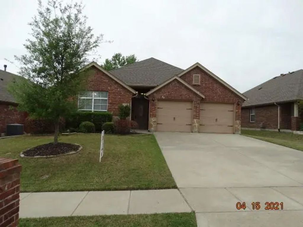 713 Golden Nugget Drive, McKinney