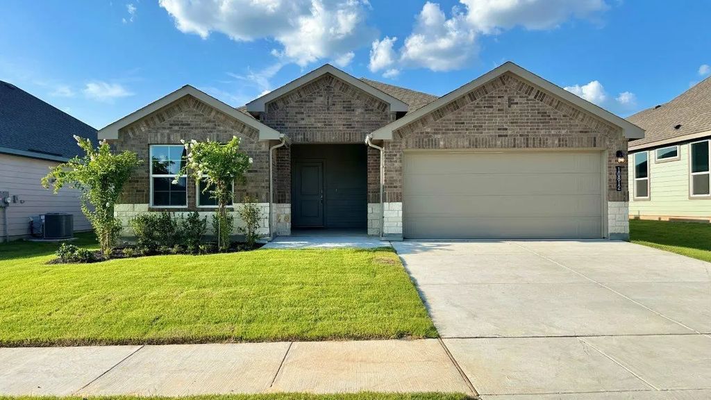 10812 Black Onyx Drive, Fort Worth
