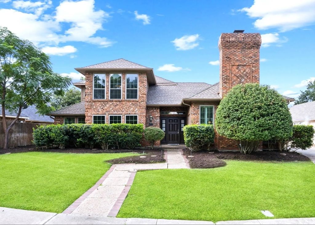 4412 Country Brook Drive, Dallas
