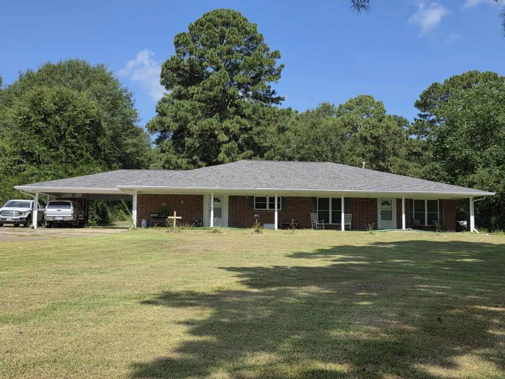 16264 Highway 5, Logansport