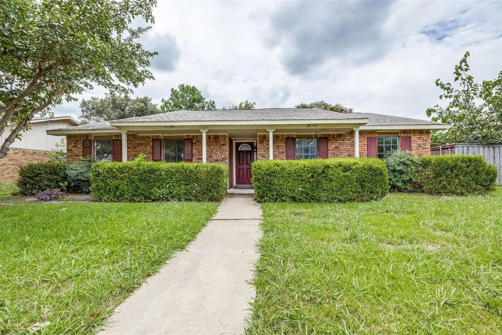 1809 Lewis Trail, Grand Prairie