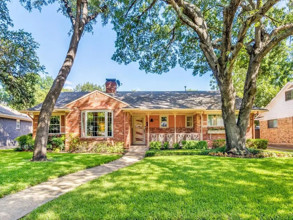 7048 Arboreal Drive, Dallas