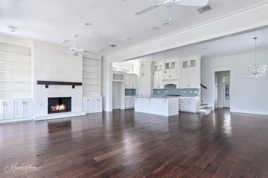 228 Hollybrook Drive, Shreveport